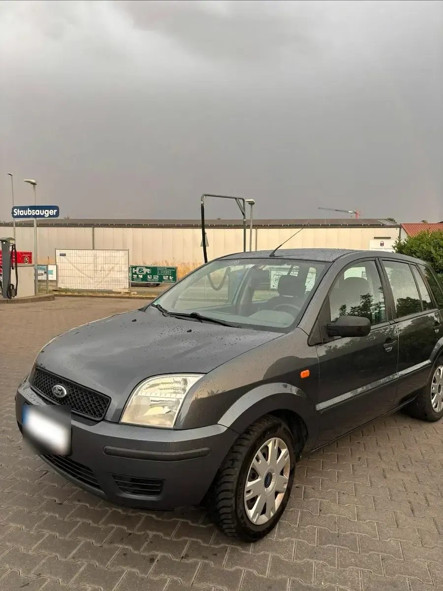 Gebraucht Ford Fusion 101 PS (74 kW) 2004 Grau Kleinwagen