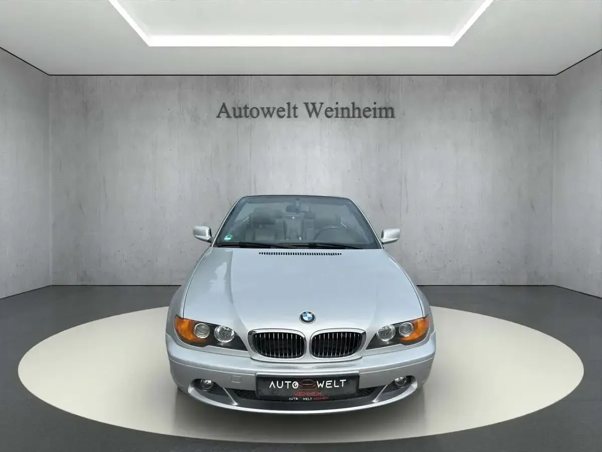 Gebraucht BMW 320 Cabriolet 170 PS (125 kW) 2004 Titansilber Cabrio
