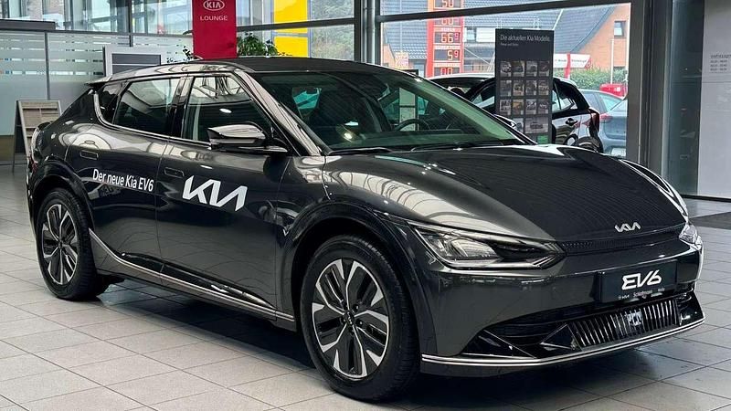 (agt) interstellar grey m Gebraucht 2024 Kia EV6 Air SUV | 35.890 € (Superpreis) - Bild 1/4