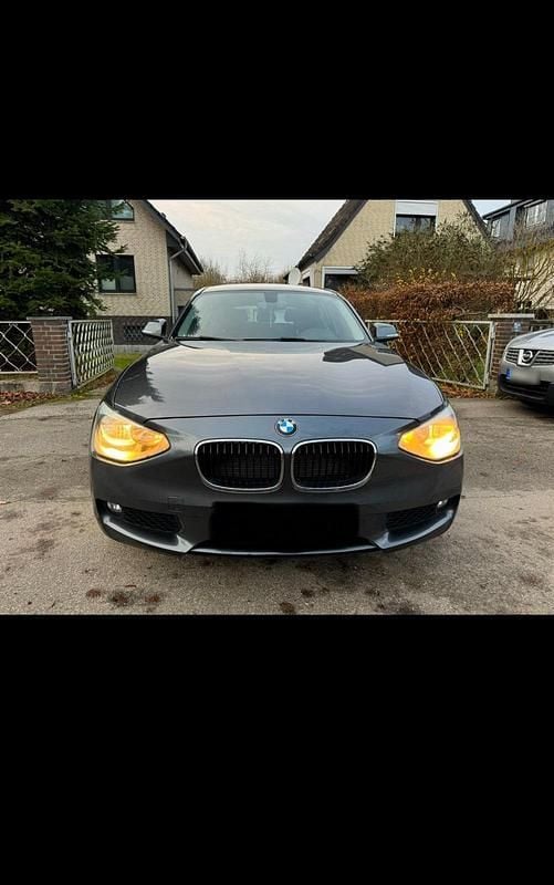 Gebraucht BMW 116 136 PS (100 kW) 2012 Grau Kleinwagen