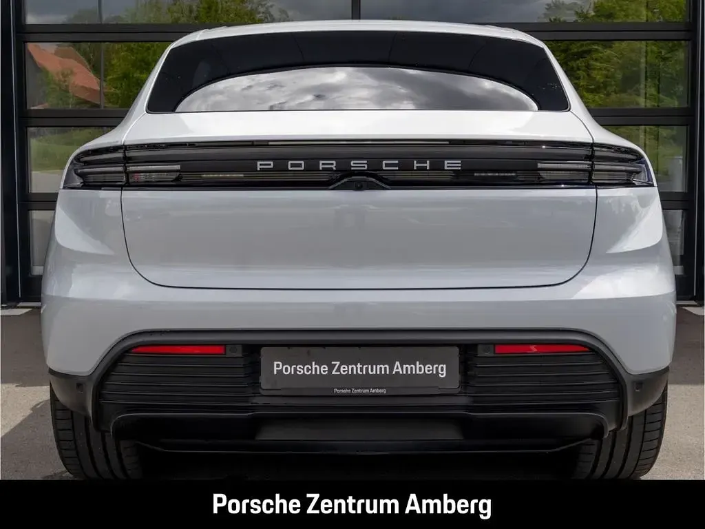 Gebraucht Porsche Macan 300 kW (408 PS) 2025 Grau SUV