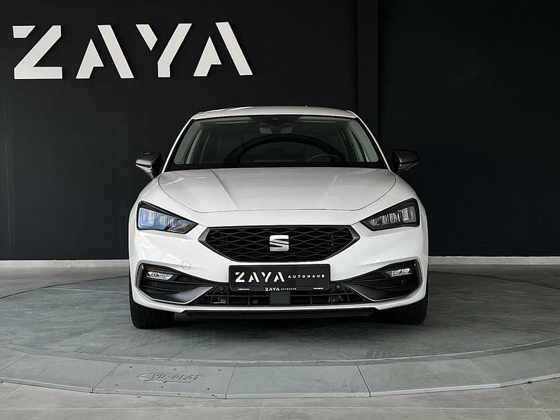 Gebraucht Seat Leon 204 PS (150 kW) 2022 Weiß Limousine
