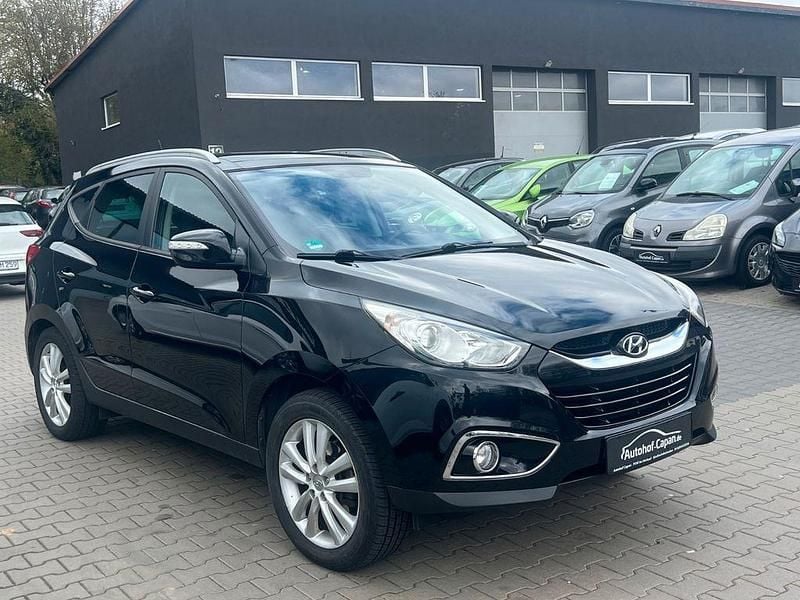 Gebraucht Hyundai ix35 Premium 163 PS (119 kW) 2012 Schwarz SUV