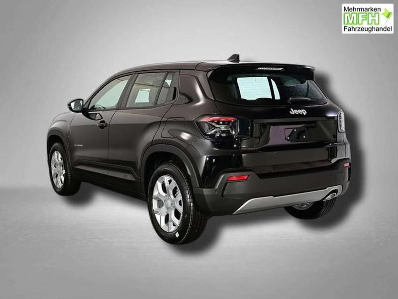 Gebraucht Jeep Avenger Altitude 101 PS (74 kW) 2025 Volcano black SUV