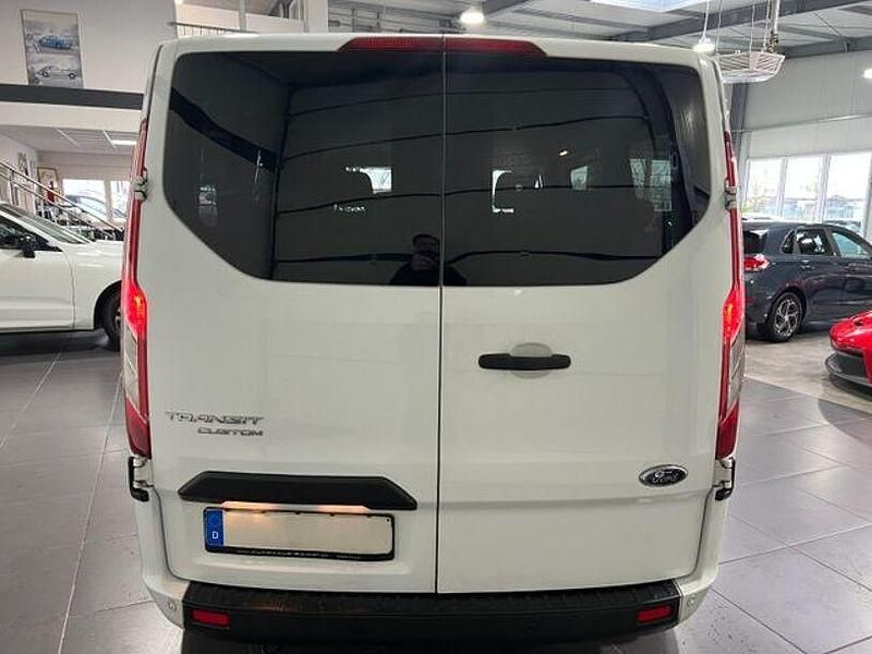 Second-hand Ford Transit Custom 105 CP (77 kW) 2021 Alb Break