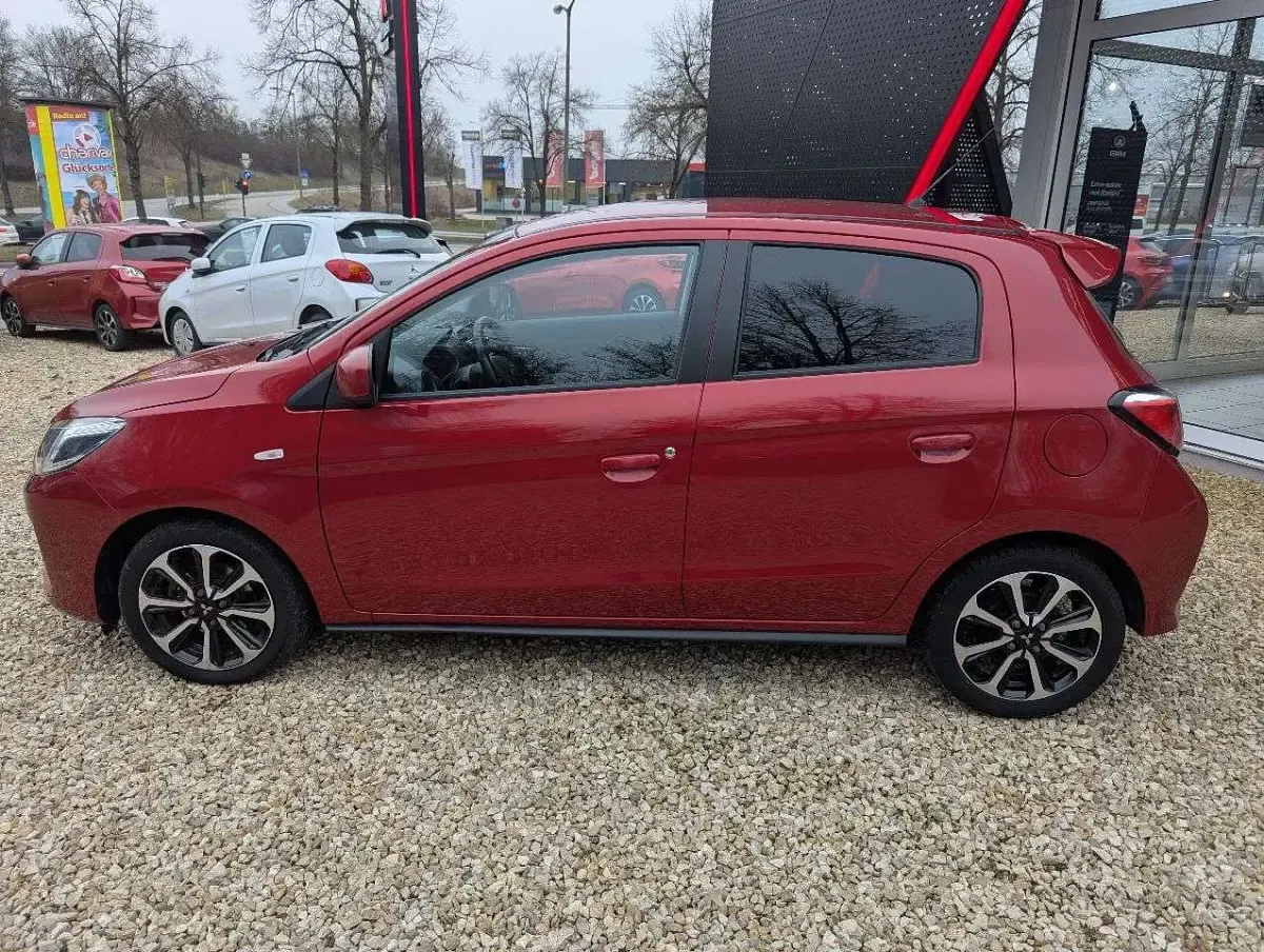 Gebraucht Mitsubishi Space Star Spirit+ 71 PS (52 kW) 2022 Rot Kleinwagen