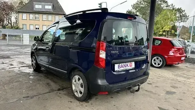 Gebraucht Dacia Dokker Acces 102 PS (75 kW) 2017 Blau Van / Kleinbus
