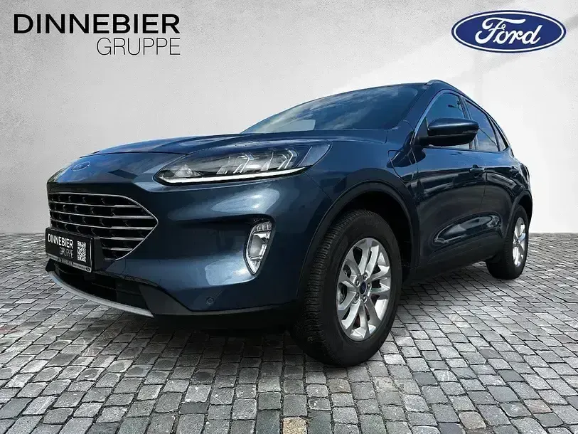 Gebraucht Ford Kuga Titanium 152 PS (111 kW) 2021 Blau (metallic) SUV