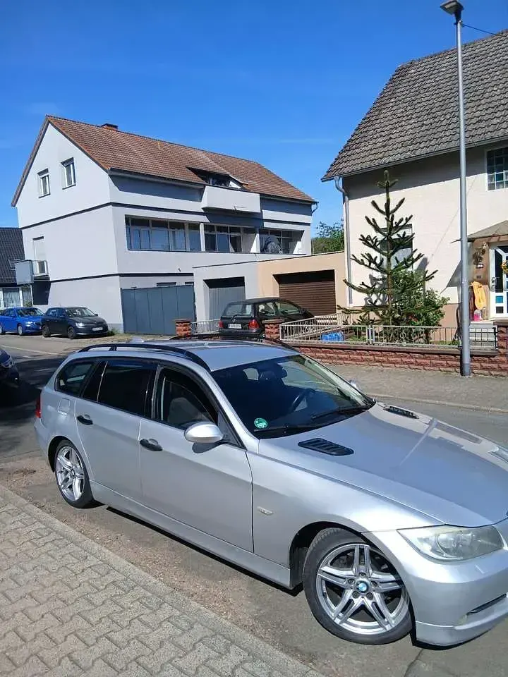 Gebraucht BMW 320 163 PS (119 kW) 2005 Kombi