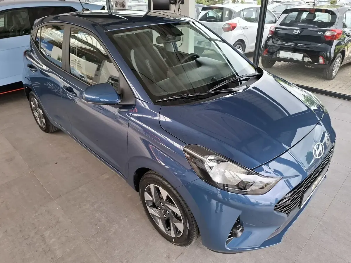 Neu Hyundai i10 Trend 63 PS (46 kW) 2025 Vibrant blue Kleinwagen
