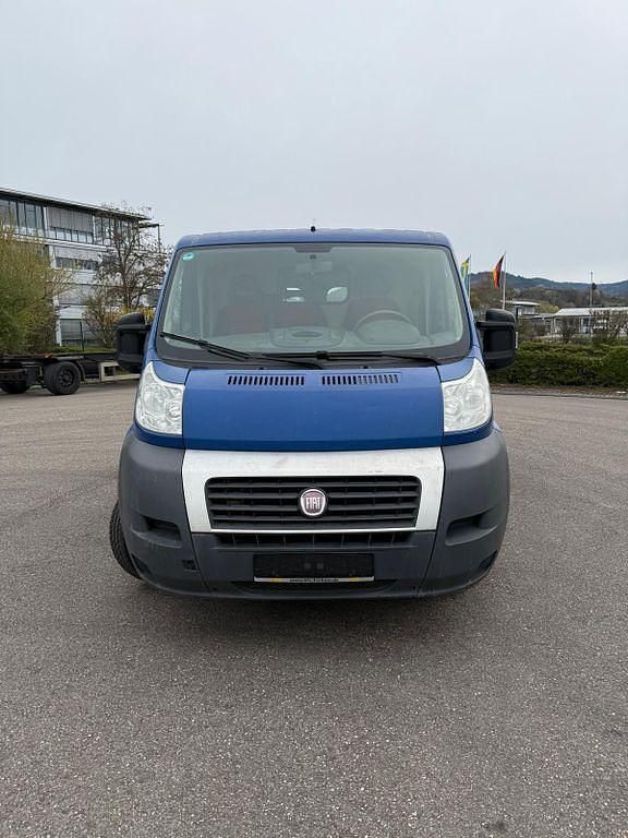Gebraucht Fiat Ducato 101 PS (74 kW) 2011 Blau Van