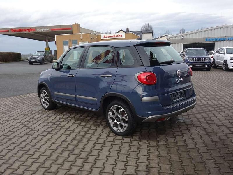 Gebraucht Fiat 500L Cross 120 PS (88 kW) 2018 Bellagio blau Van / Kleinbus