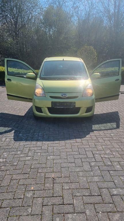Gebraucht Daihatsu Cuore 69 PS (50 kW) 2008 Grün Kleinwagen