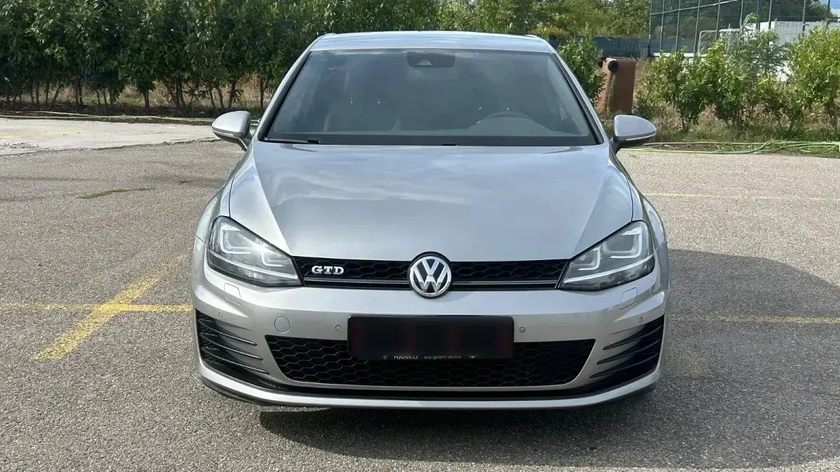Gebraucht VW Golf VII GTD 184 PS (135 kW) 2016 Grau Limousine