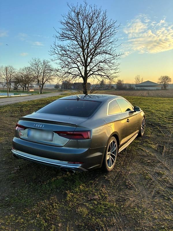 Gebraucht Audi S5 Comfort 354 PS (260 kW) 2018 Coupé