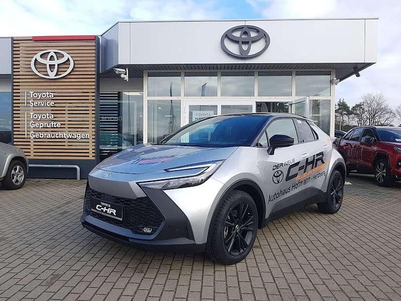 Shimmring silver / schwarz Gebraucht 2025 Toyota C-HR Team SUV | 40.550 € - Bild 1/4