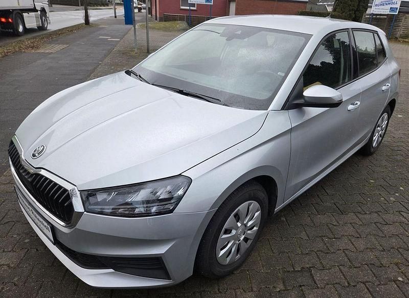 Gebraucht Skoda Fabia Ambition 110 PS (80 kW) 2021 Grau Limousine