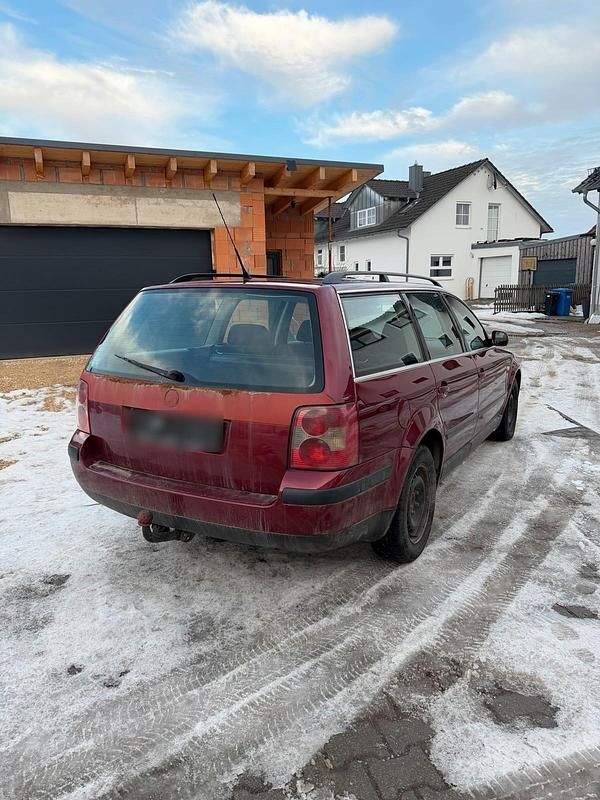 Gebraucht VW Passat 101 PS (74 kW) 2001 Kombi