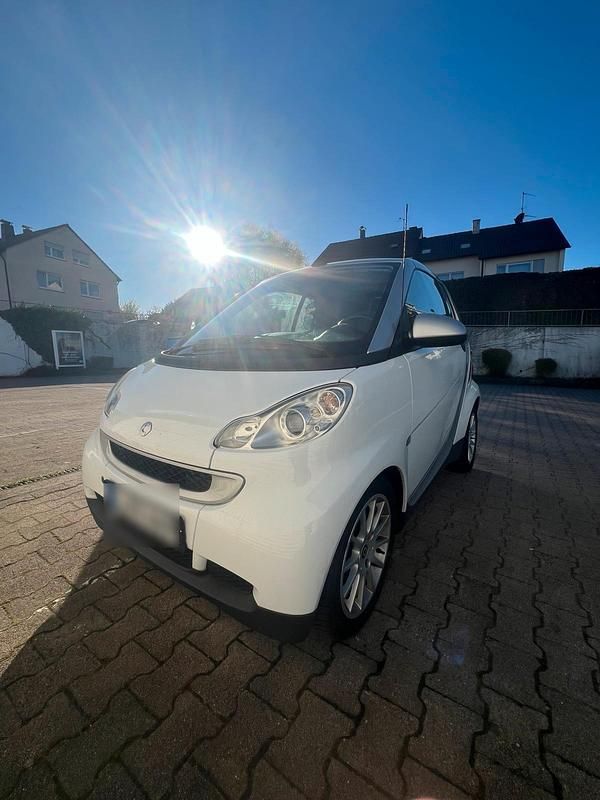 Gebraucht Smart ForTwo Cabrio 71 PS (52 kW) 2009 Weiß Cabrio