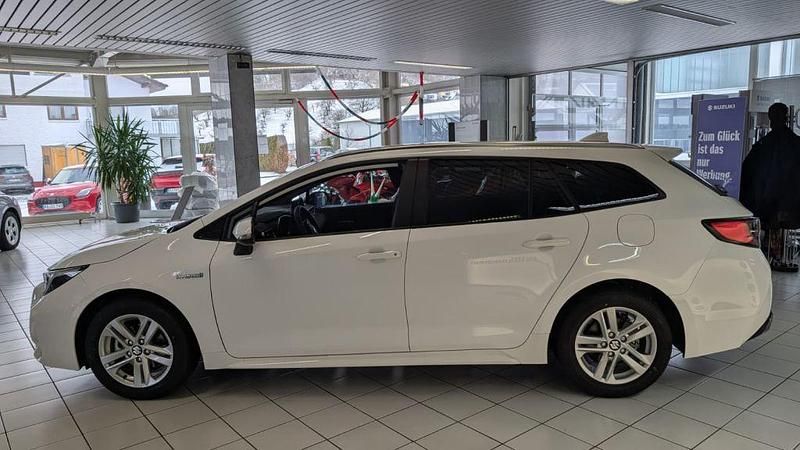 Neu Suzuki Swace Comfort+ 140 PS (102 kW) 2025 Super white Kombi