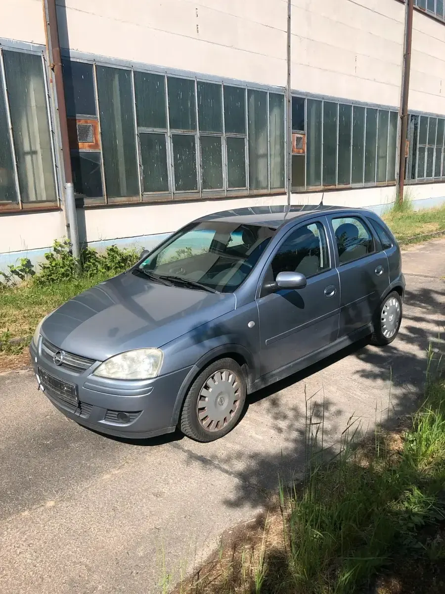 Usata Opel Corsa 80 CV (58 kW) 2004 Utilitaria