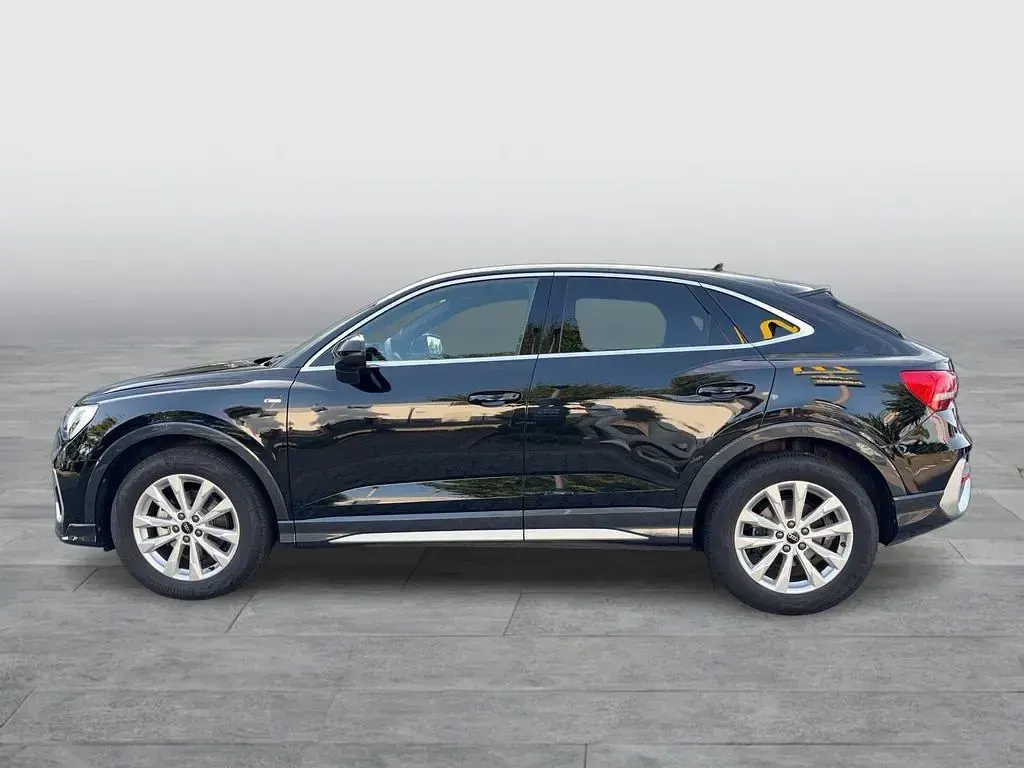 Gebraucht Audi Q3 Sportback S-Line 150 PS (110 kW) 2025 Mythosschwarz metallic SUV