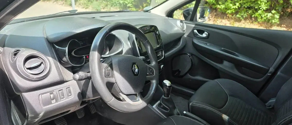 Gebraucht Renault Clio IV LIMITED 90 PS (66 kW) 2017 Grau Kleinwagen