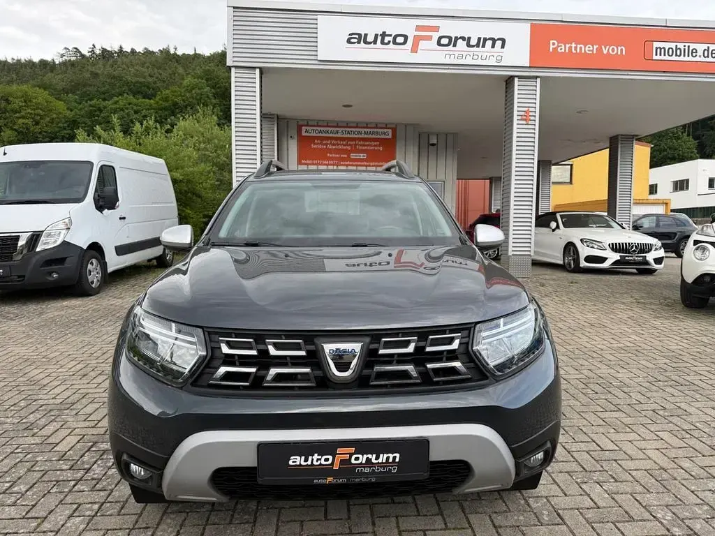 Gebraucht Dacia Duster Prestige 116 PS (85 kW) 2022 Grün SUV