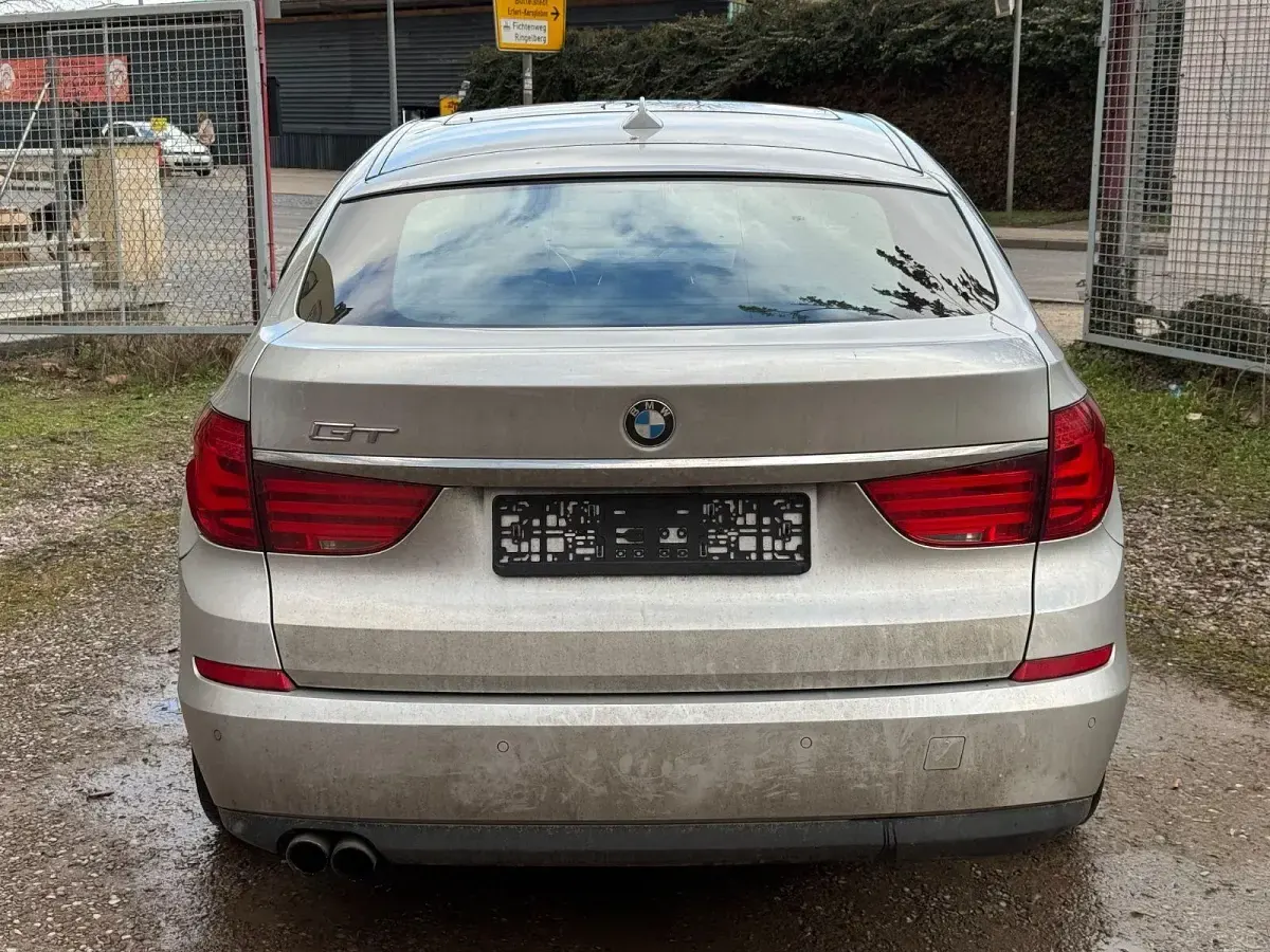 Gebraucht BMW 530 Gran Turismo Shadowline 245 PS (180 kW) 2010 Silber Coupé