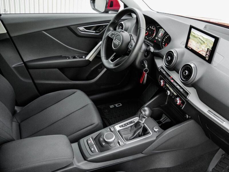 Gebraucht Audi Q2 Design 150 PS (110 kW) 2017 Rot SUV
