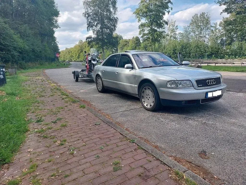 Gebraucht Audi A8 310 PS (228 kW) 1999 Silber Limousine