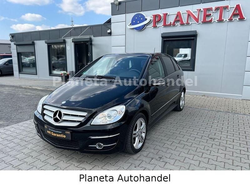 Gebraucht Mercedes B200 136 PS (100 kW) 2010 Schwarz Van / Kleinbus