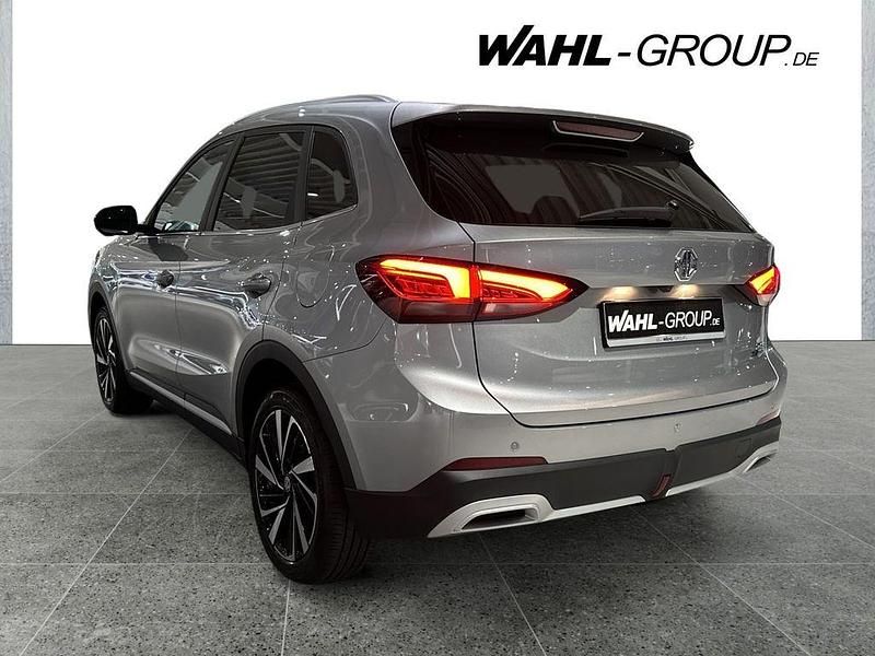 Neu MG ZS Luxury 197 PS (144 kW) 2026 Silber SUV