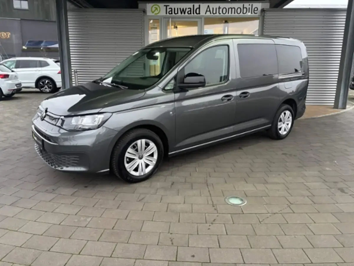 Nowe VW Caddy Maxi Basis 116 KM (85 kW) 2025 Szary Minivan