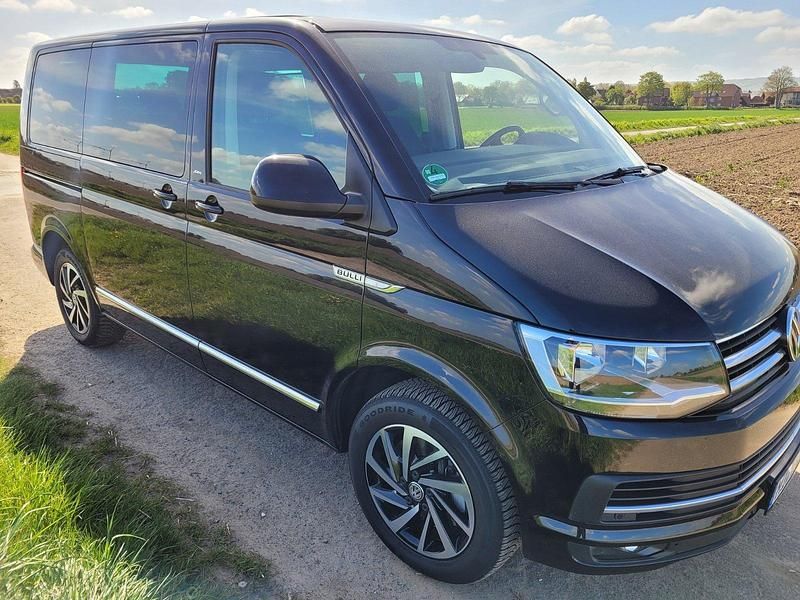 Gebraucht VW Multivan Join 115 PS (84 kW) 2019 Schwarz Van / Kleinbus