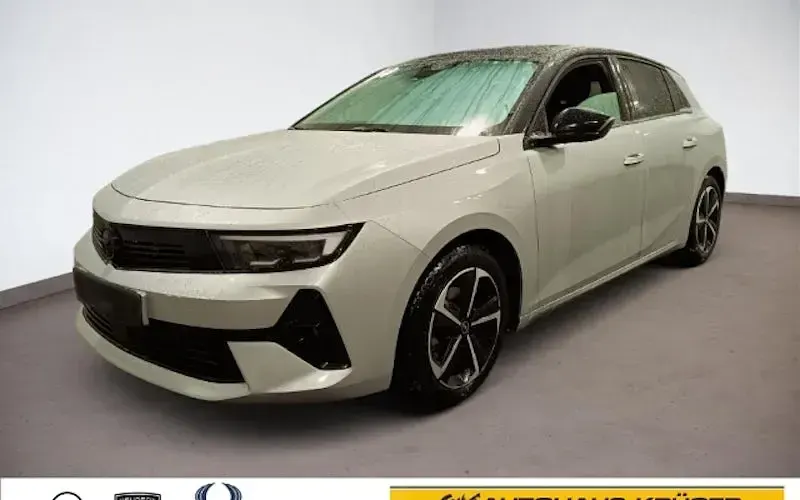 Gebraucht Opel Astra 130 PS (95 kW) 2025 Kleinwagen