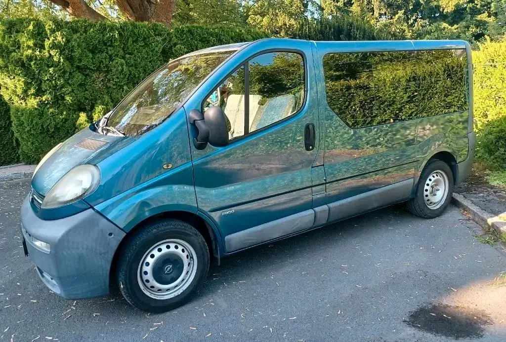 Gebraucht Opel Vivaro 101 PS (74 kW) 2005 Blau Van / Kleinbus