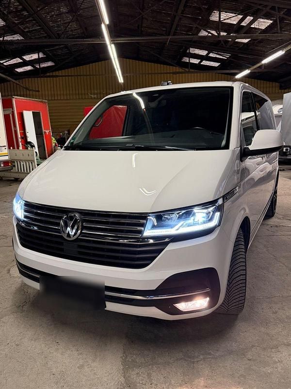 Gebraucht VW Multivan Generation Six 150 PS (110 kW) 2021 Weiß Van