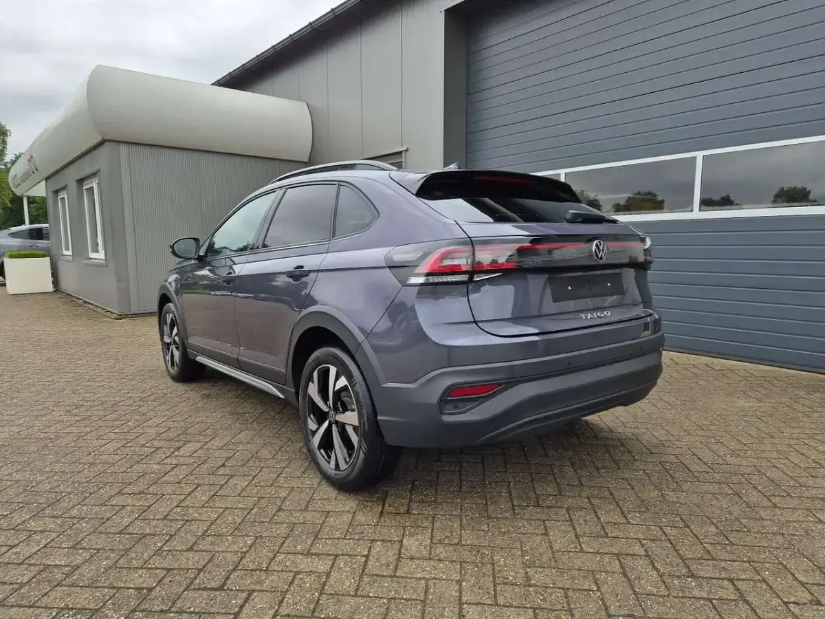 Neu VW Taigo Life 116 PS (85 kW) 2025 Rauchgrau metallic SUV
