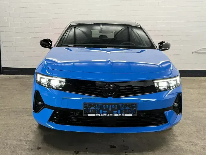 Gebraucht Opel Astra 131 PS (96 kW) 2025 Metalic blau Kleinwagen