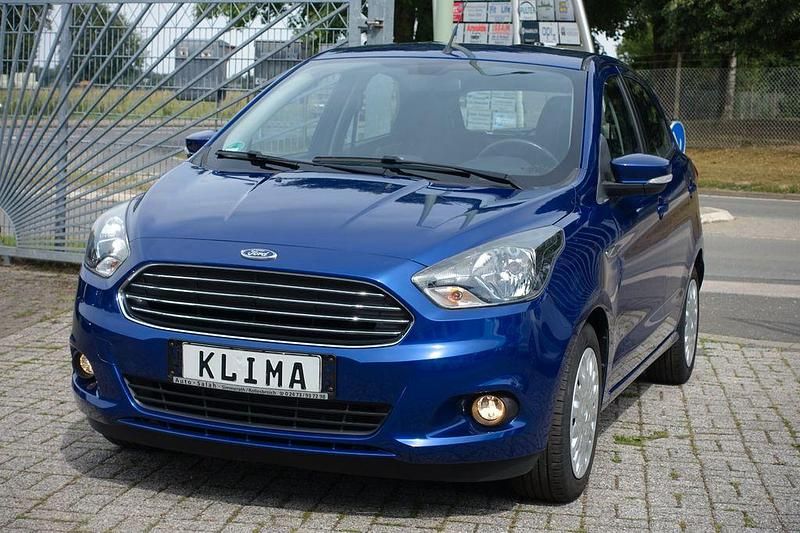 Gebraucht Ford Ka Plus Cool & Sound Edition 86 PS (63 kW) 2017 Blau Kleinwagen
