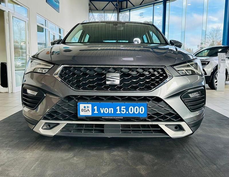Gebraucht Seat Ateca Style 150 PS (110 kW) 2022 Grau SUV
