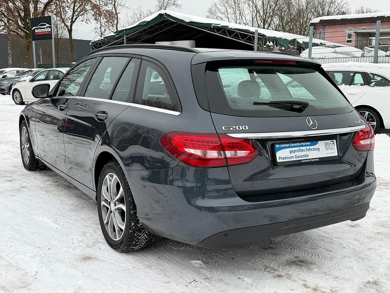 Gebraucht Mercedes C200 136 PS (100 kW) 2015 Grau Kombi