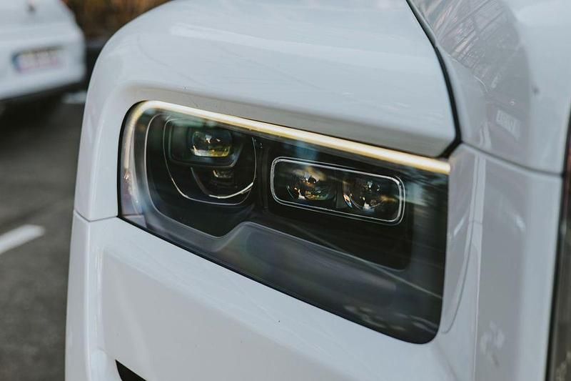 Gebraucht Rolls Royce Cullinan 571 PS (419 kW) 2023 Weiß SUV