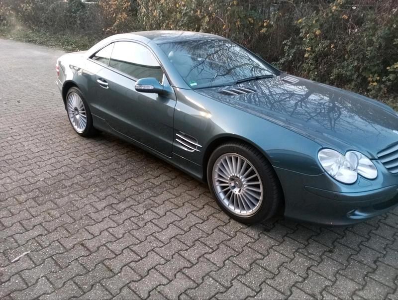 Gebraucht Mercedes SL500 306 PS (225 kW) 2002 Andere farben Cabrio