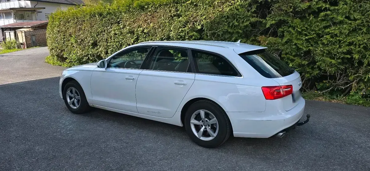 Gebraucht Audi A6 204 PS (150 kW) 2011 Weiß Kombi