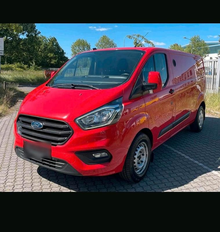 Second-hand Ford Transit 131 CP (96 kW) 2019 Roșu Monovolum