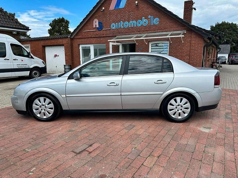 Gebraucht Opel Vectra Elegance 147 PS (108 kW) 2003 Silber Limousine