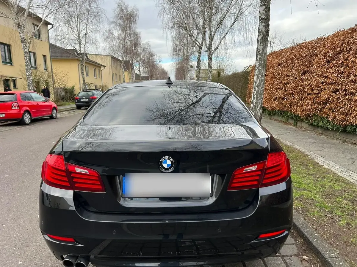 Gebraucht BMW 528 245 PS (180 kW) 2013 Schwarz Limousine