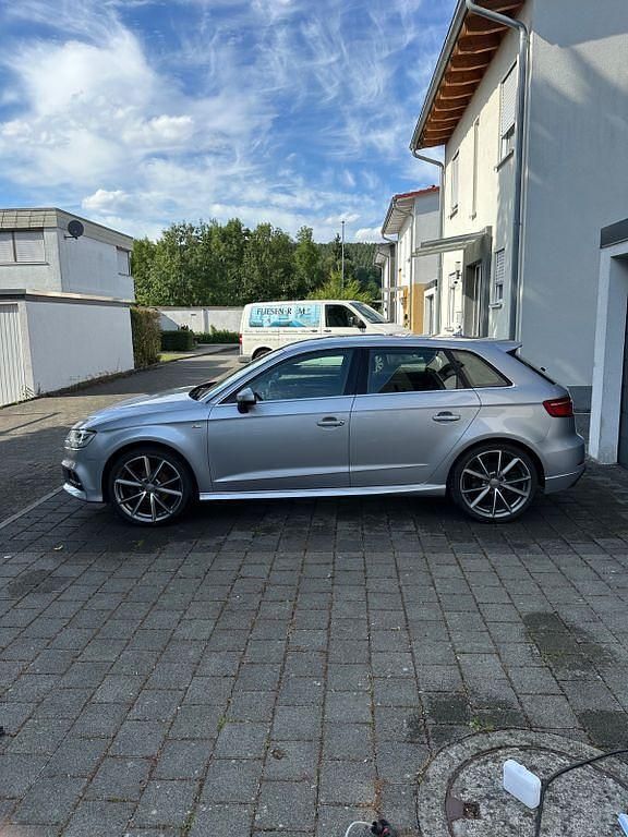 Gebraucht Audi A3 S-Line 150 PS (110 kW) 2017 Grau Limousine